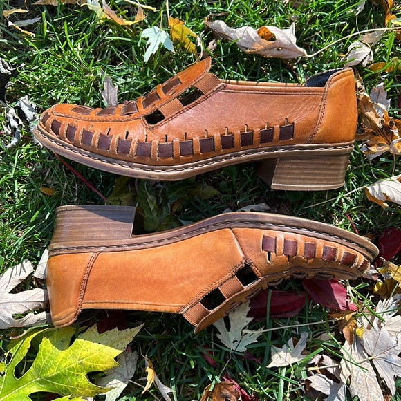 Vintage Rieker Slip On Shoes - Picture 5 of 16